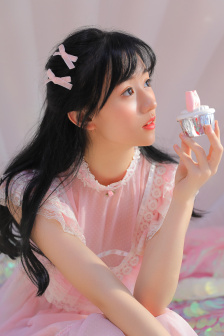 艳妇乳肉豪妇荡乳后续黄蓉